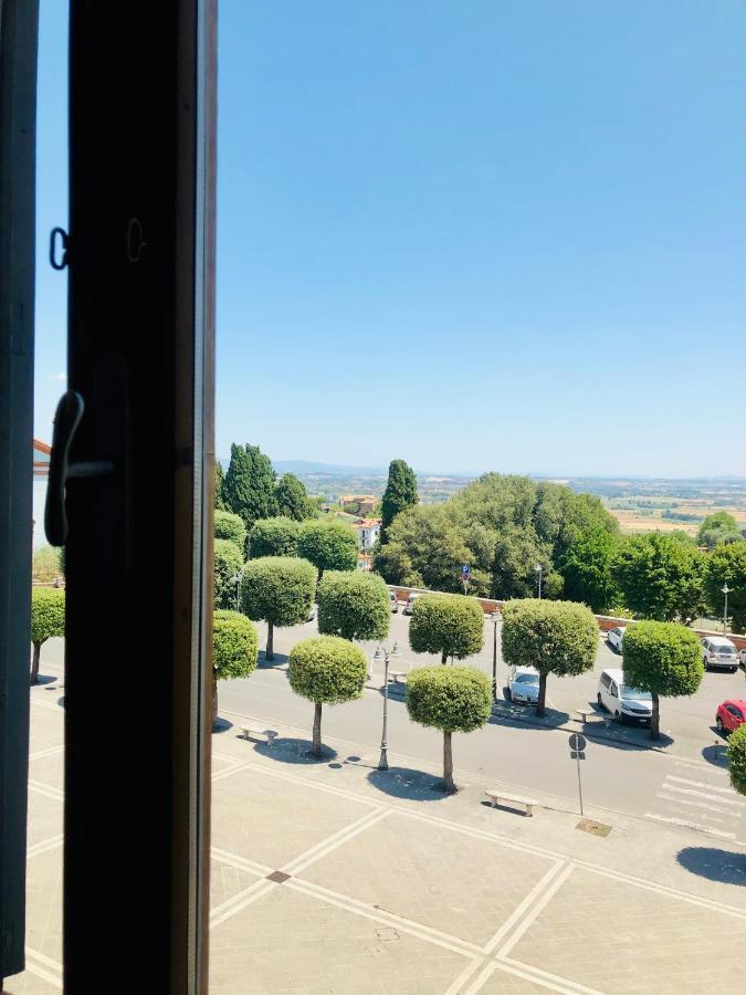 “Attico Garibaldi” Nel Cuore Della Toscana Sinalunga Extérieur photo