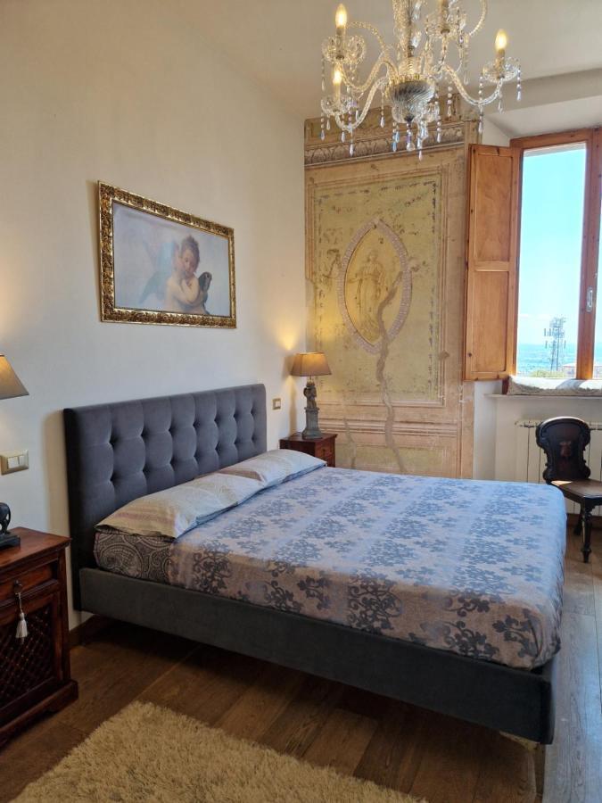 “Attico Garibaldi” Nel Cuore Della Toscana Sinalunga Extérieur photo